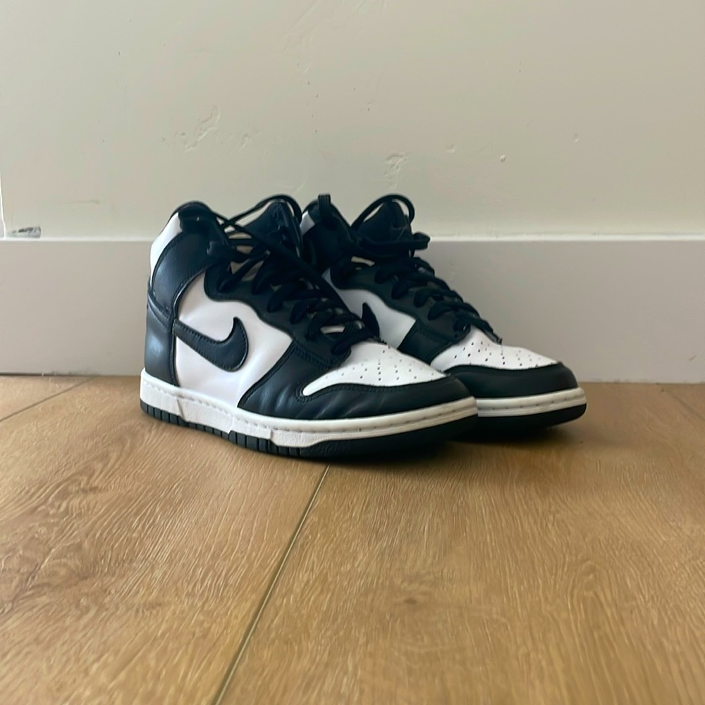 Nike Panda dunks high top